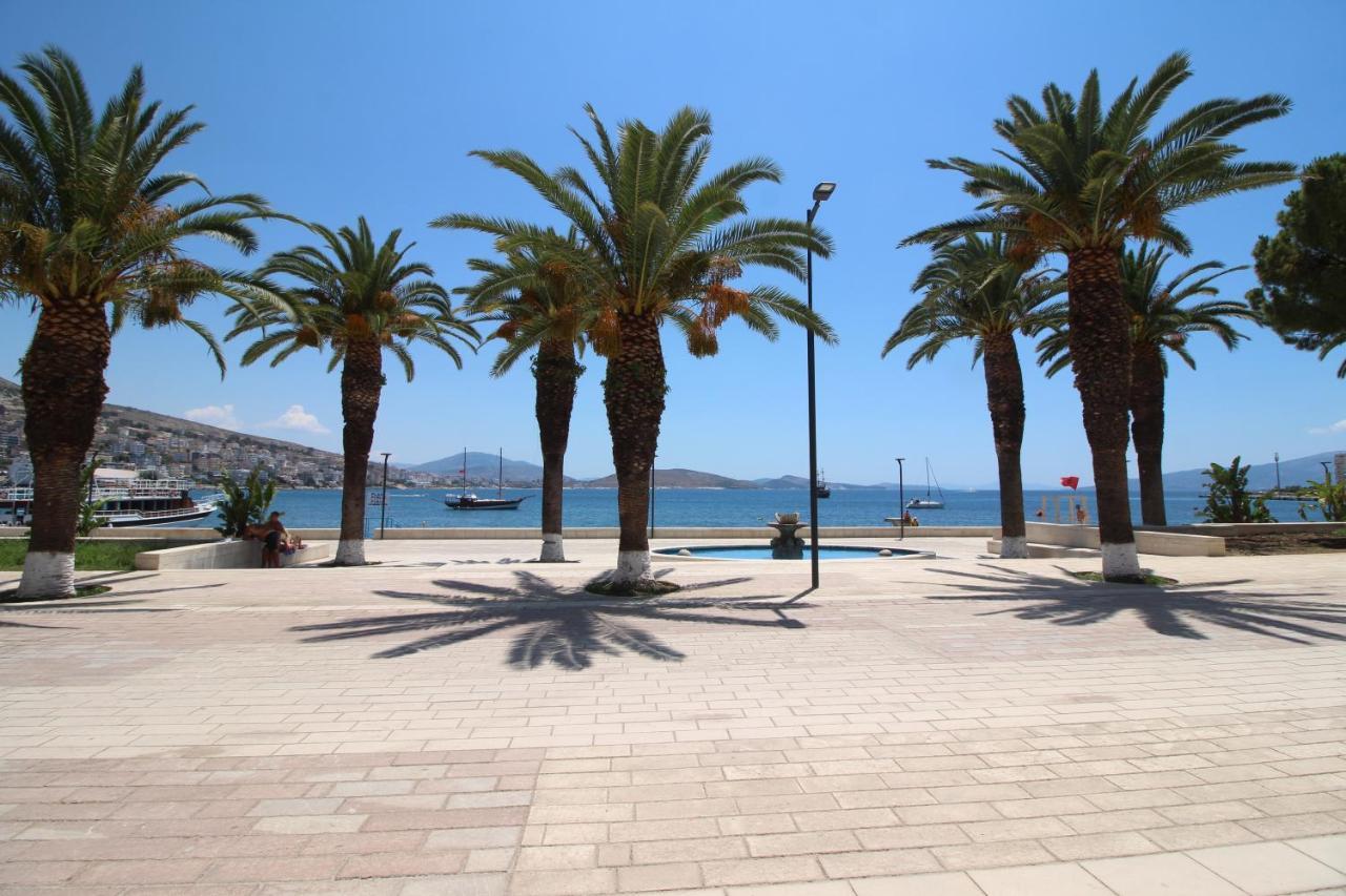 Hotel Ari Sarandë Buitenkant foto
