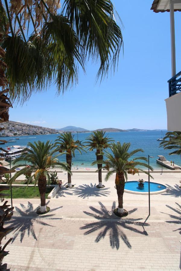 Hotel Ari Sarandë Buitenkant foto