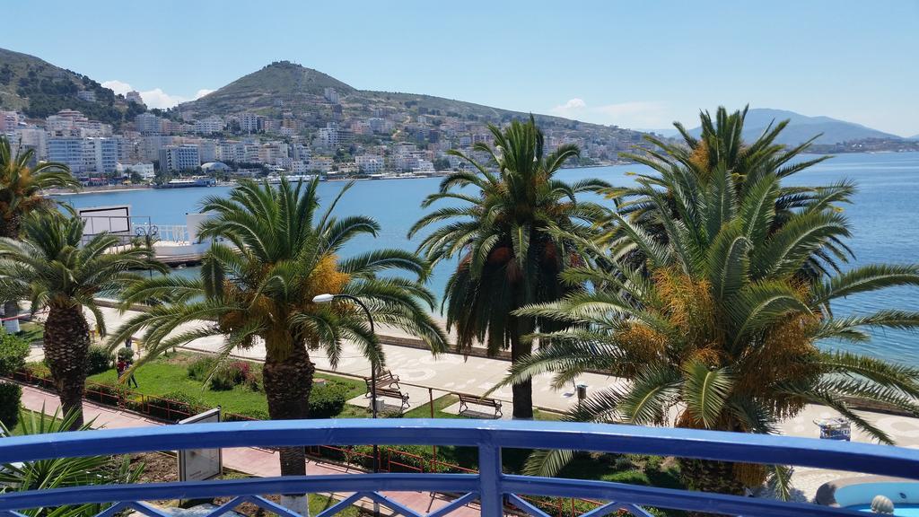 Hotel Ari Sarandë Buitenkant foto