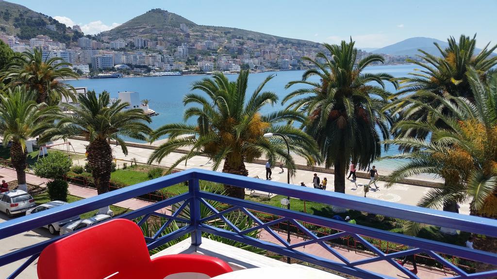 Hotel Ari Sarandë Buitenkant foto